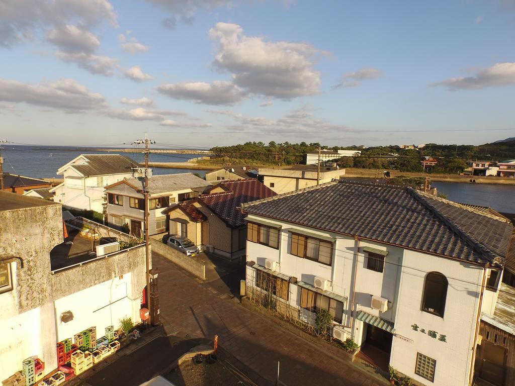 Miyanouraso Hotel Yakushima  Exterior foto